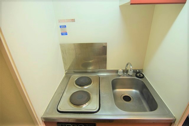 キッチン　現状優先となります。