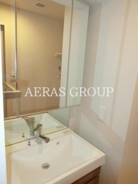 洗面設備　他部屋同仕様タイプ。