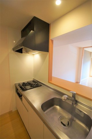 キッチン　まな板スペースのあるキッチン