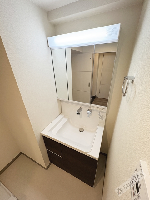 洗面設備　シャンプードレッサー・朝シャンはこちらで♪♪