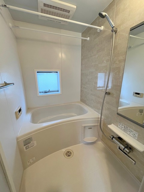 バス・シャワールーム　★追焚・浴室乾燥機つきバスルーム★