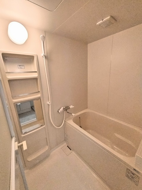 バス・シャワールーム　※風呂蓋は設備ではありません