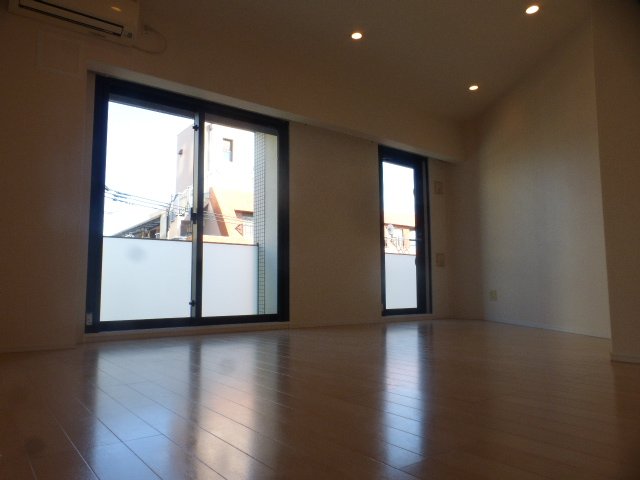 居室・リビング　居室