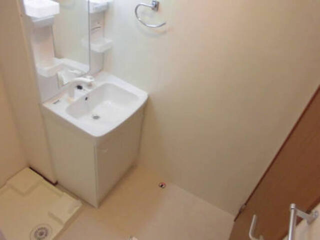 洗面設備　洗面室