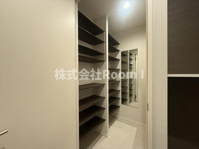 玄関　落ち着いた玄関です