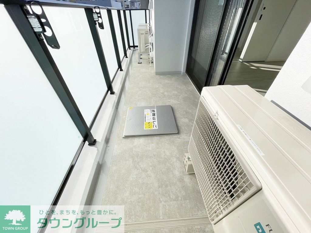 バルコニー　バルコニー