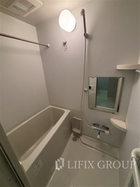 バス・シャワールーム　風呂