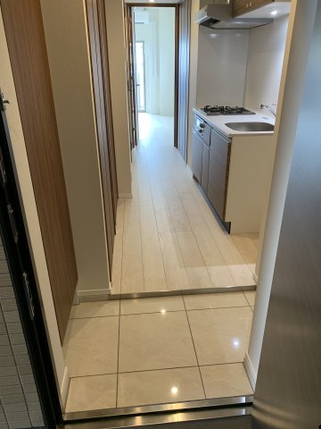 玄関　シンプルで使いやすい玄関です