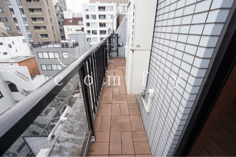 バルコニー　バルコニー