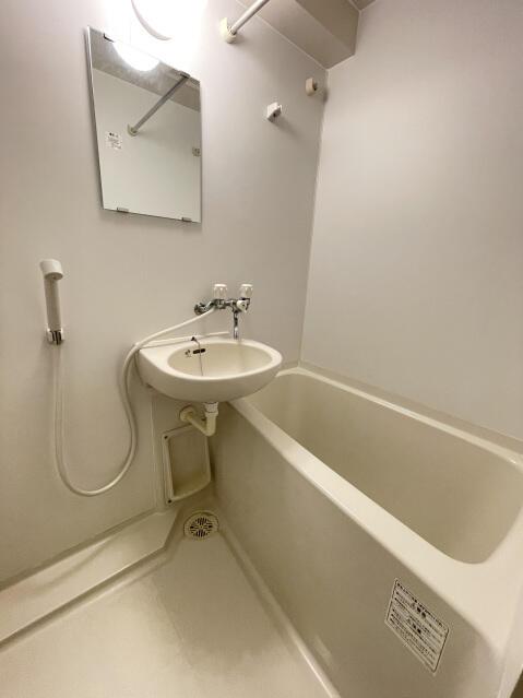 バス・シャワールーム　※同タイプ参考写真?