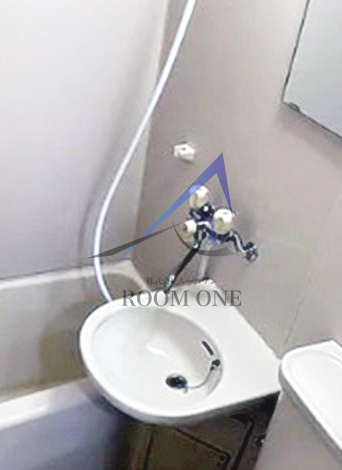 洗面設備　洗面台です。