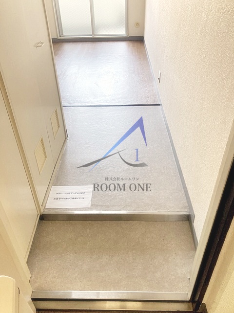 玄関　玄関です。