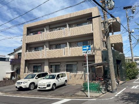 建物外観　外観写真（昼）