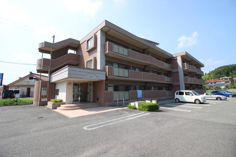 建物外観　ゴールドクレスト　建物外観