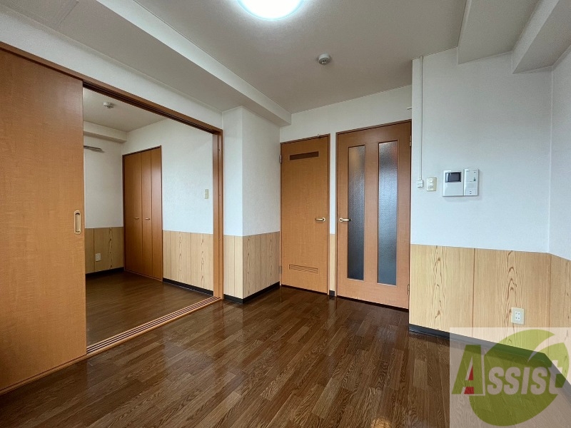 居室・リビング　広くてきれいなリビングです！快適に過ごせそうですね。