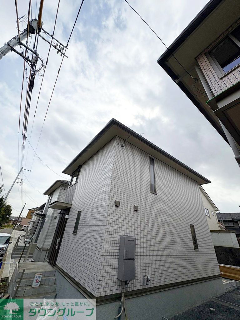 エントランス　お問合せはタウンハウジングまで！※現地待合わせ相談可能