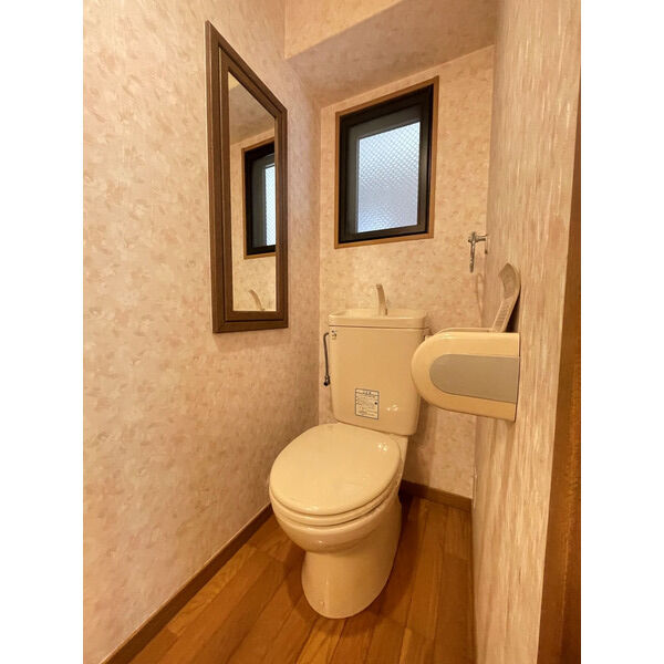 トイレ　清潔感のあるトイレです。