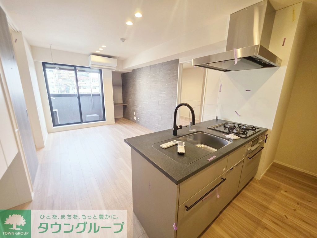 居室・リビング　キッチン