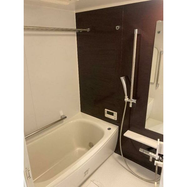 バス・シャワールーム　風呂