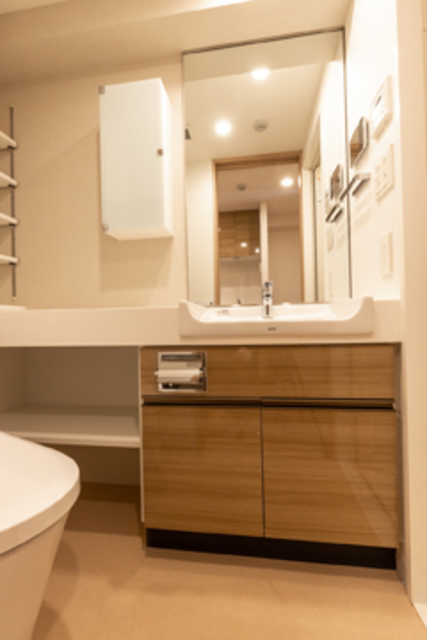 洗面設備　※写真は同タイプ住戸です。