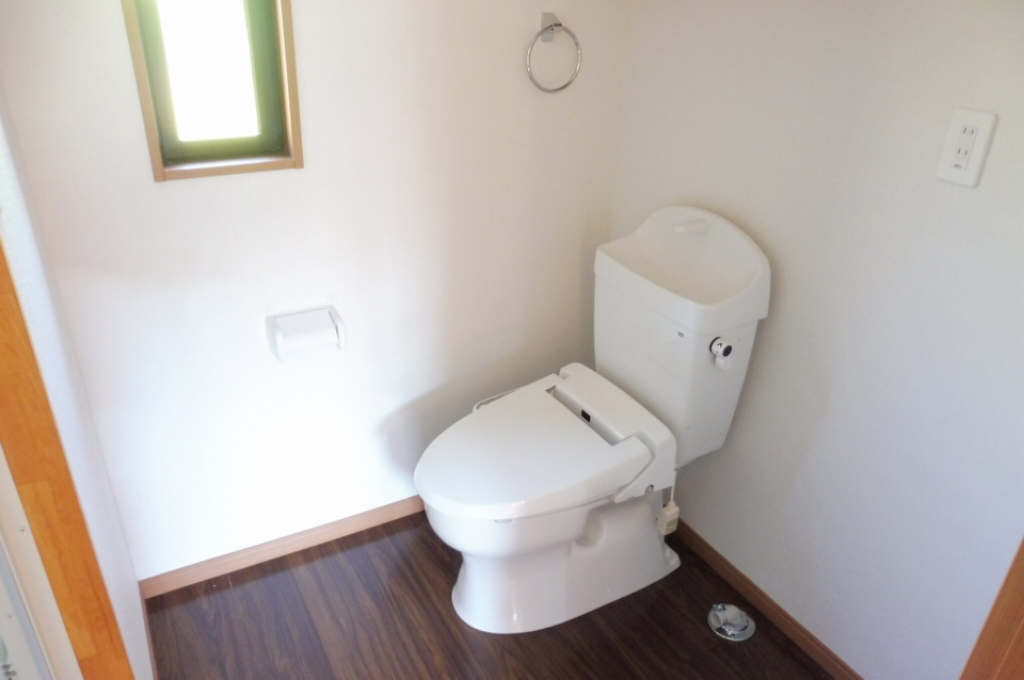 トイレ　トイレ