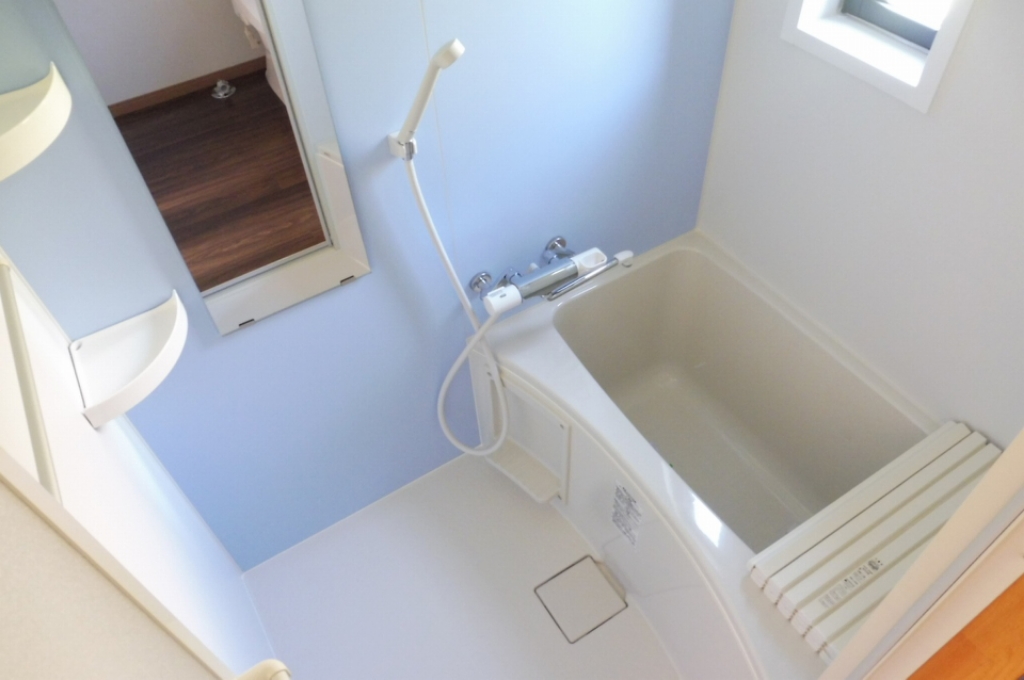 バス・シャワールーム　浴室