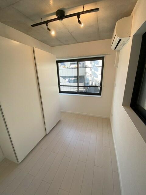 居室・リビング　※写真は同タイプ別部屋のもの…?