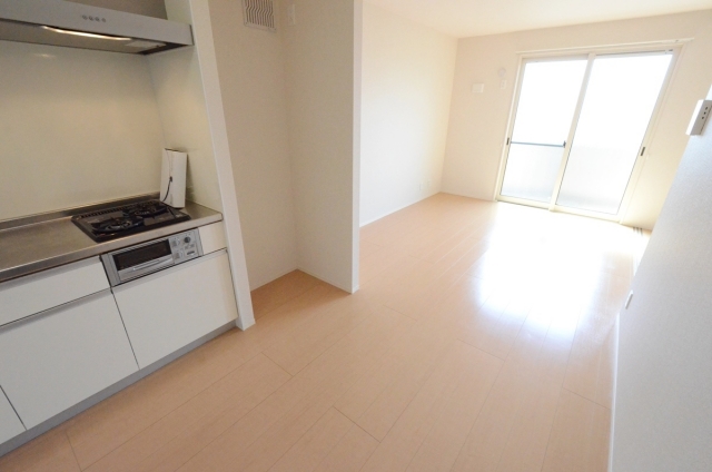 居室・リビング　床色が明るくて綺麗です♪