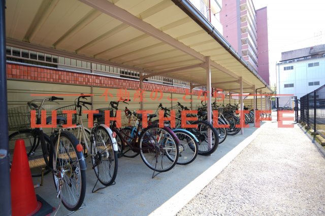 その他共有部分　カースペースがあります