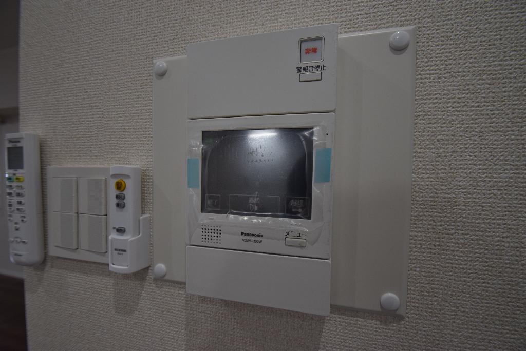 セキュリティ　カメラ付インターホン