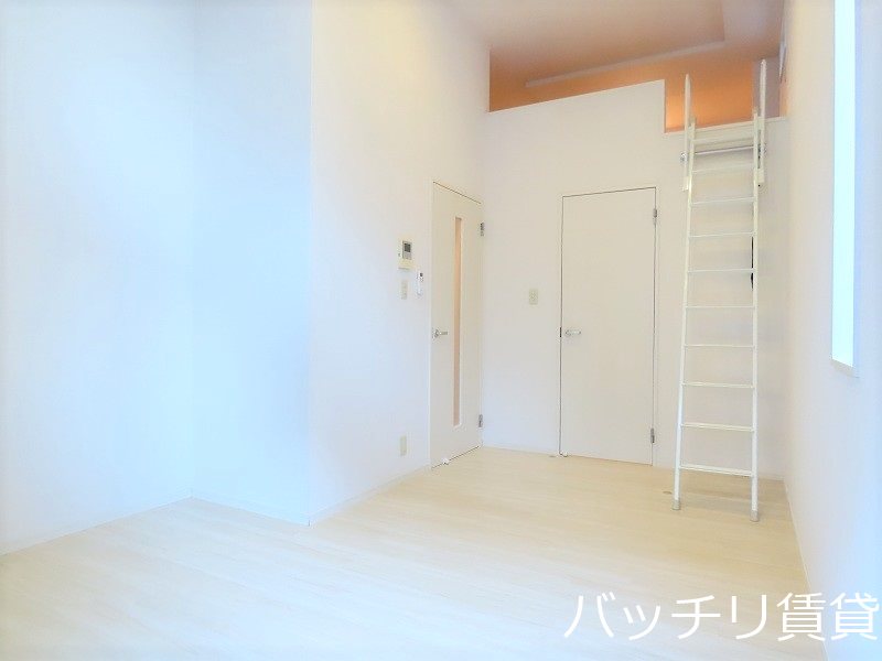 居室・リビング　画像はイメージの為、色や間取りが若干異なりますが、現況を優先