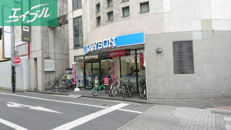 コンビニ　ローソン岡山幸町店（コンビニ）まで238m