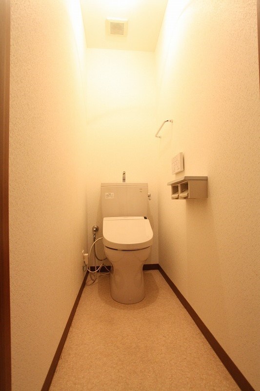 トイレ　※同条件別の部屋のお写真です。現況優先です。