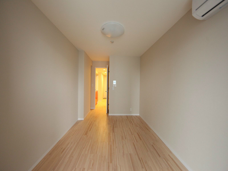 居室・リビング　洋室11.6帖　クローゼット付（収納充実してます）