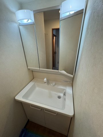 洗面設備　詳細は、RISUMO江坂本店→06-6155-7137まで♪