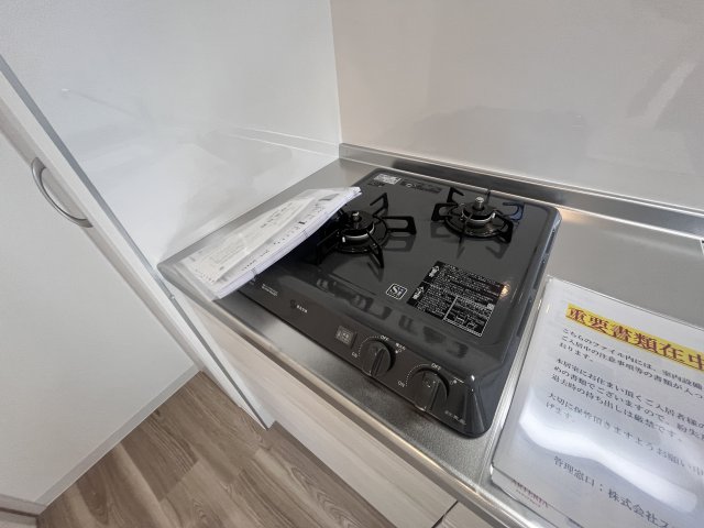 キッチン　※同施工の類似写真となりますので、ご参考までにお願いいたしま