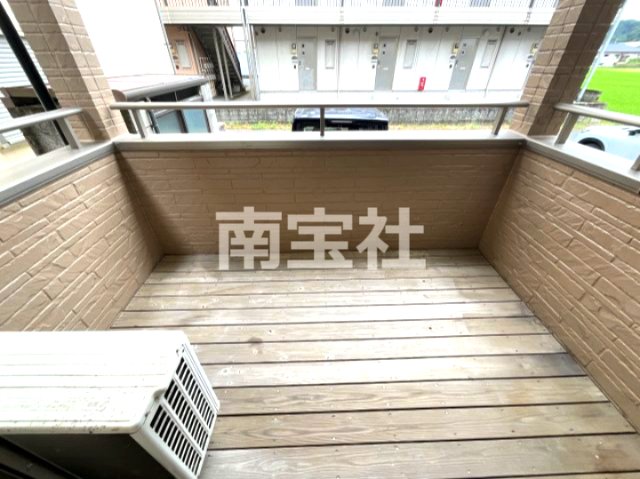 バルコニー