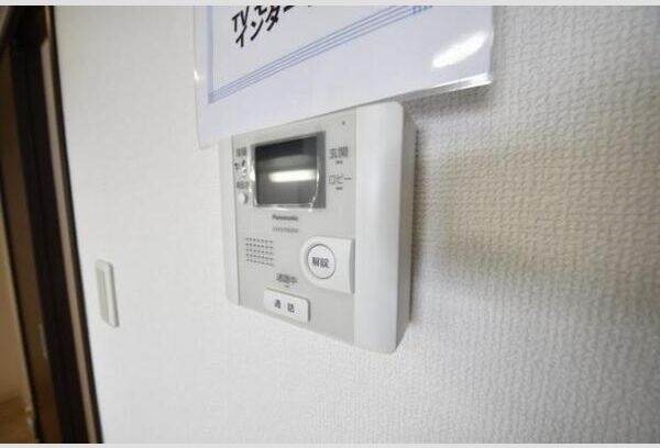 セキュリティ　※写真は２階の同号室です。