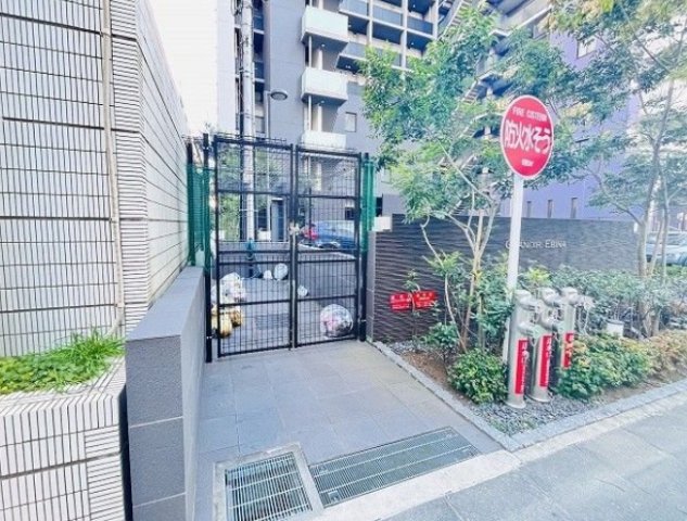 エントランス　他号室の写真です。