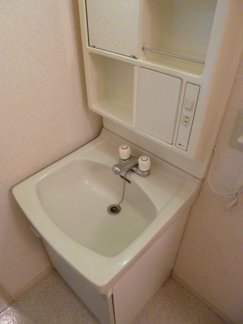 洗面設備　同建物の別部屋の写真♪