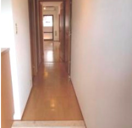 玄関　シンプルで使いやすい玄関です