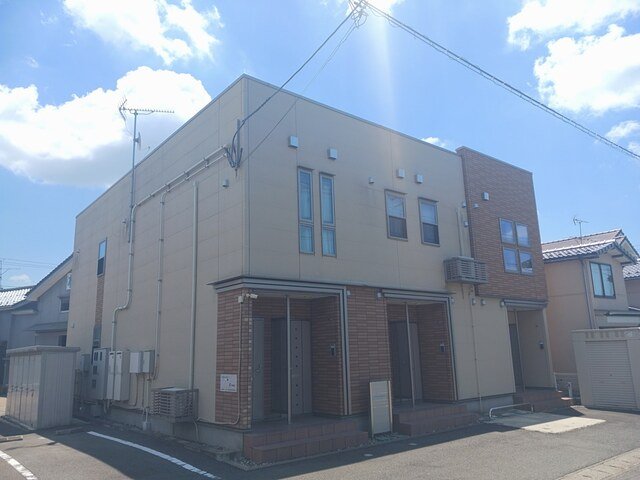 建物外観　外観は落ち着いています