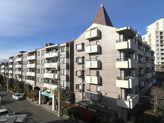 建物外観　外観タイル張り