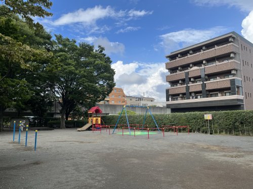 公園　仲町台うさぎ公園（公園）まで86m