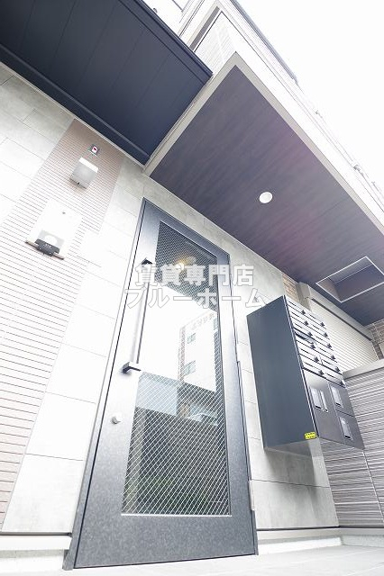 建物外観　今年2月完成の新築物件です！
