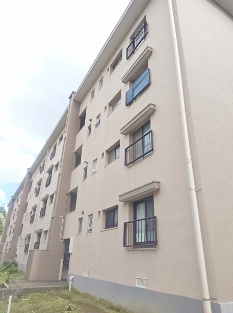 建物外観　閑静な住宅街・鉄筋コンクリート造☆