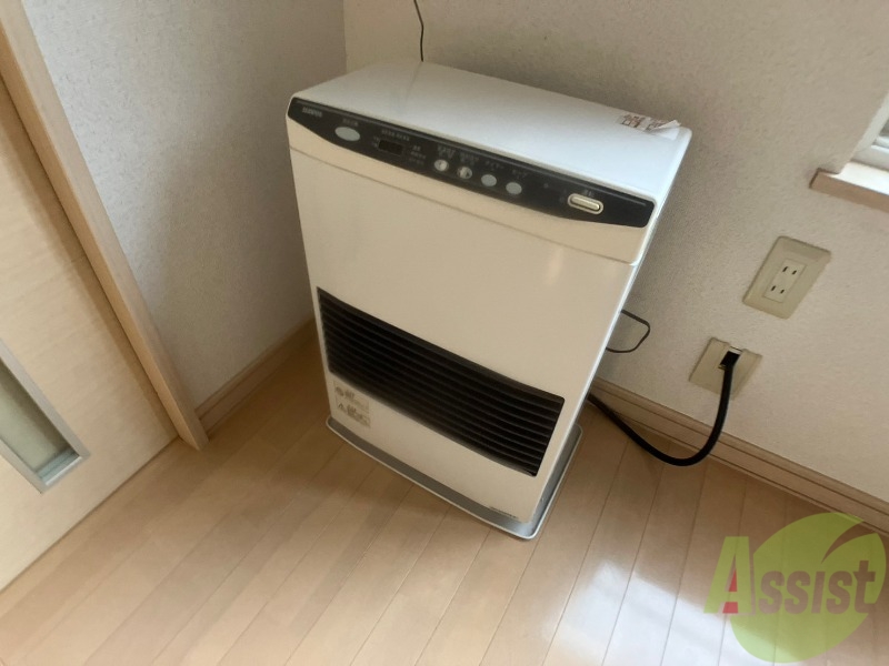 その他　灯油暖房が設置されているので冬場も快適です！