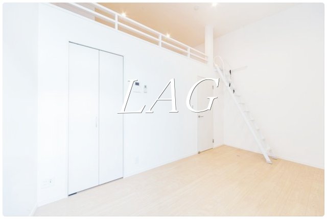 居室・リビング　洋室のお部屋です。