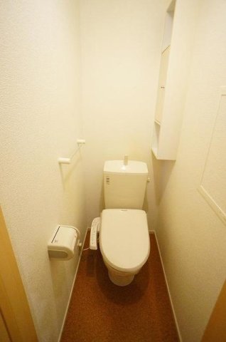 トイレ　シンプルで使いやすいトイレです