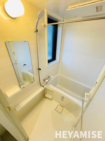 バス・シャワールーム　※同間取りの別の階のお部屋の画像です※